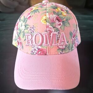 Cute floral hat from Rome never worn. 🌸🌺🌷